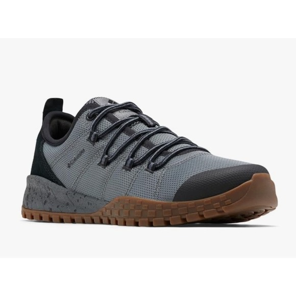 Columbia Other - Columbia Men's Crestwood Hiking Shoes Fairbanks Low - Graphite/Black - Size US 7